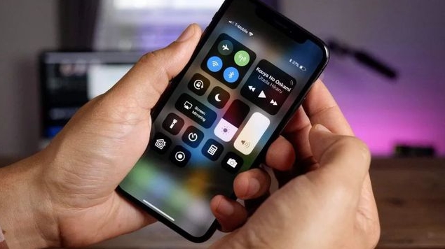 陆良苹果手机维修分享iPhone 12信号差怎么办 